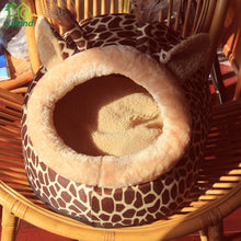 S/M/L Giraffe Printed Bed